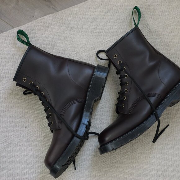 Solovair Brown Greasy 8 Eye Derby Boot - 10.5 Mens / 11.5 Womens - Picture 5 of 13